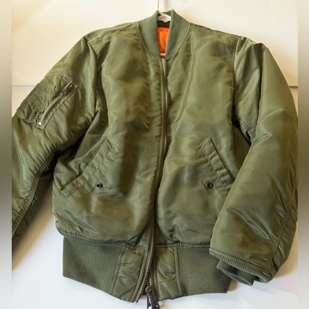 MA - 1 Alpha industries Bomber Jacket sage S
